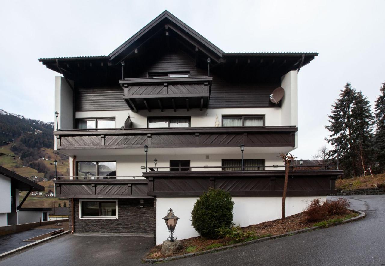 Appartamento Haus 4 Montafon By Pferd Auf Wolke Gaschurn Esterno foto